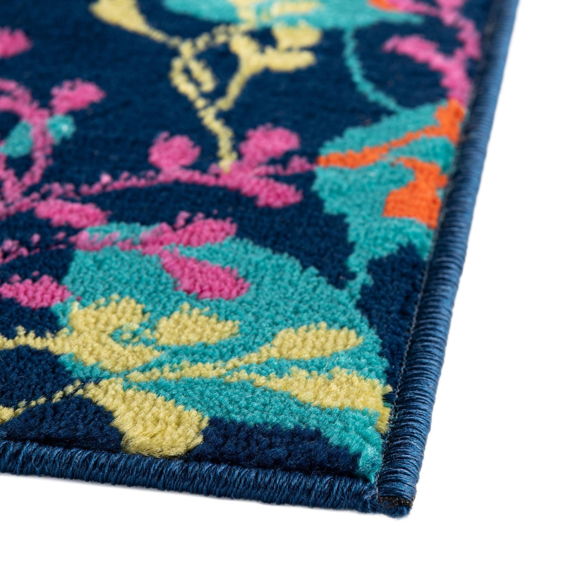 5' 3 x 5' 3 Azalea Octagon Rug