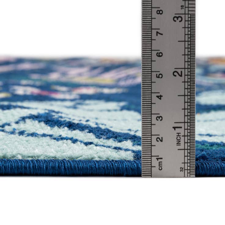 Detail image of 7' x 7' Bloom Octagon Rug