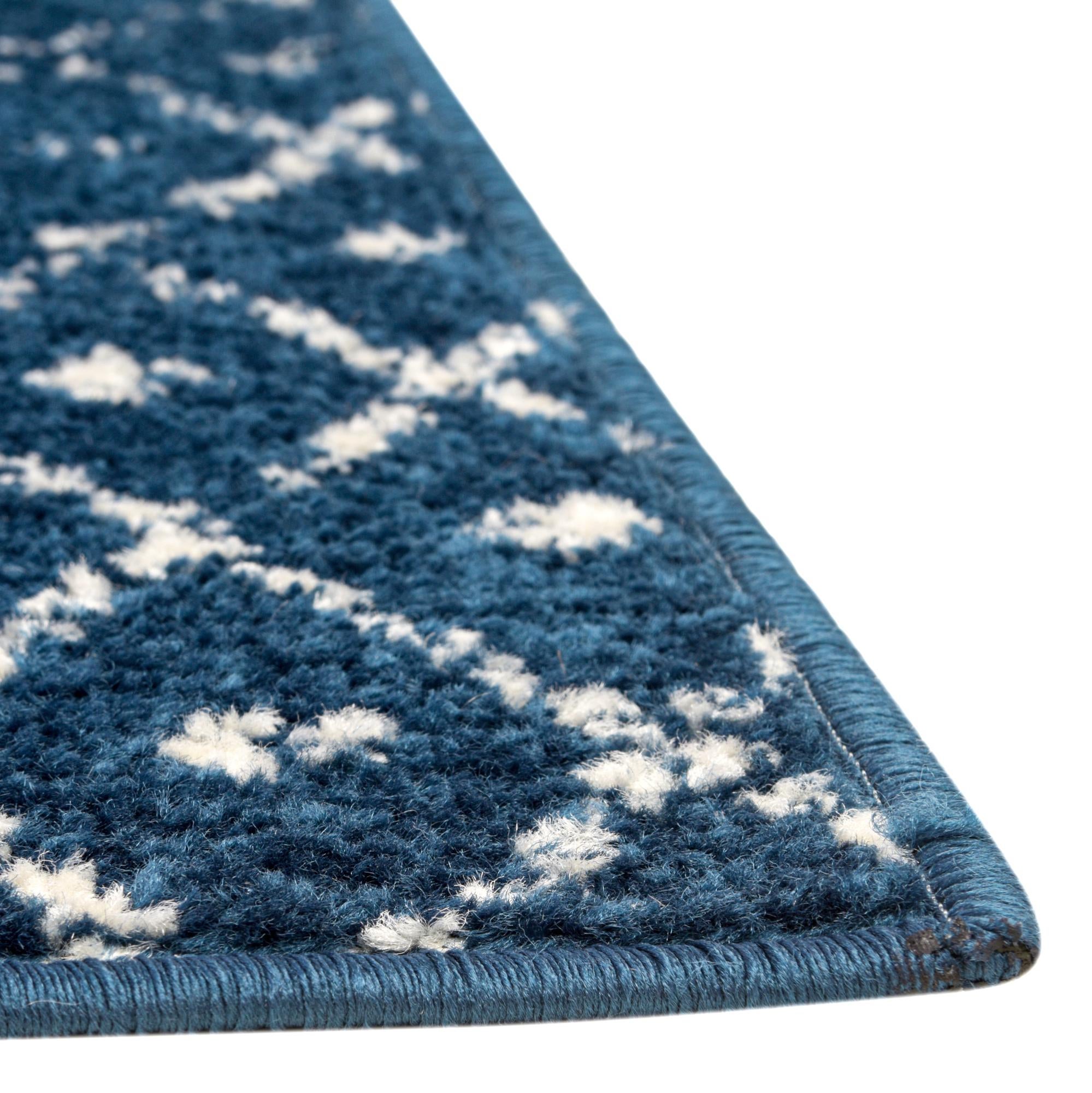 5' 3 x 5' 3 Paxon Trellis Octagon Rug