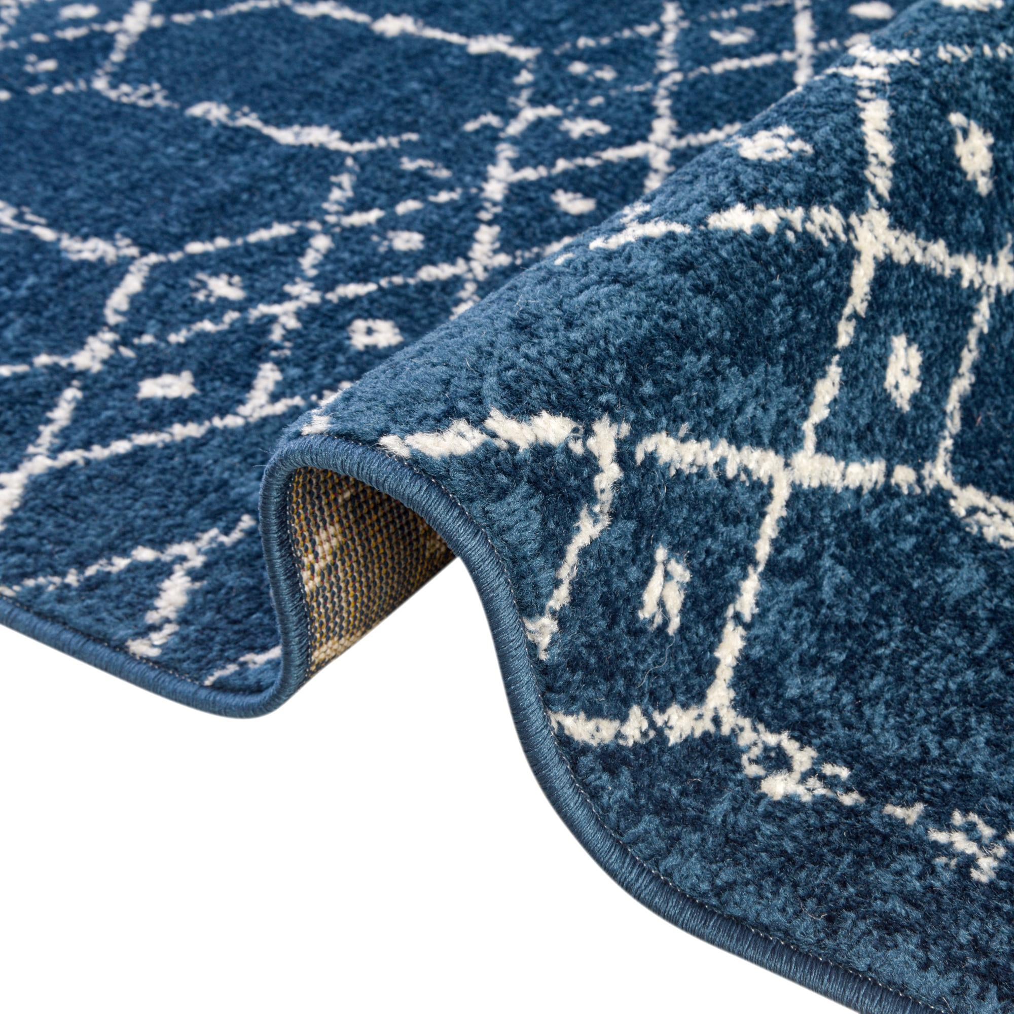 5' 3 x 5' 3 Paxon Trellis Octagon Rug