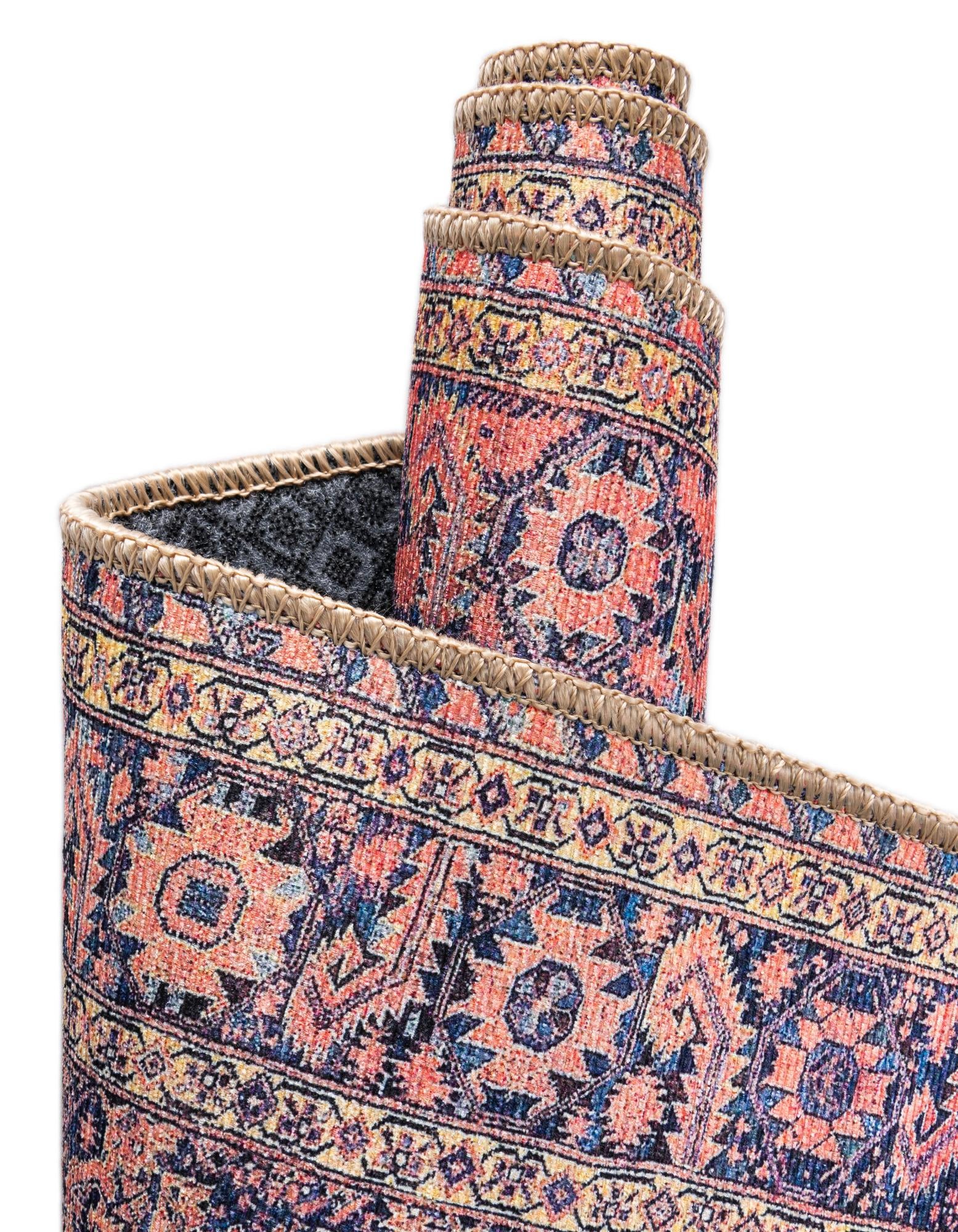 7' 6 x 7' 6 Washable Timeless Octagon Rug