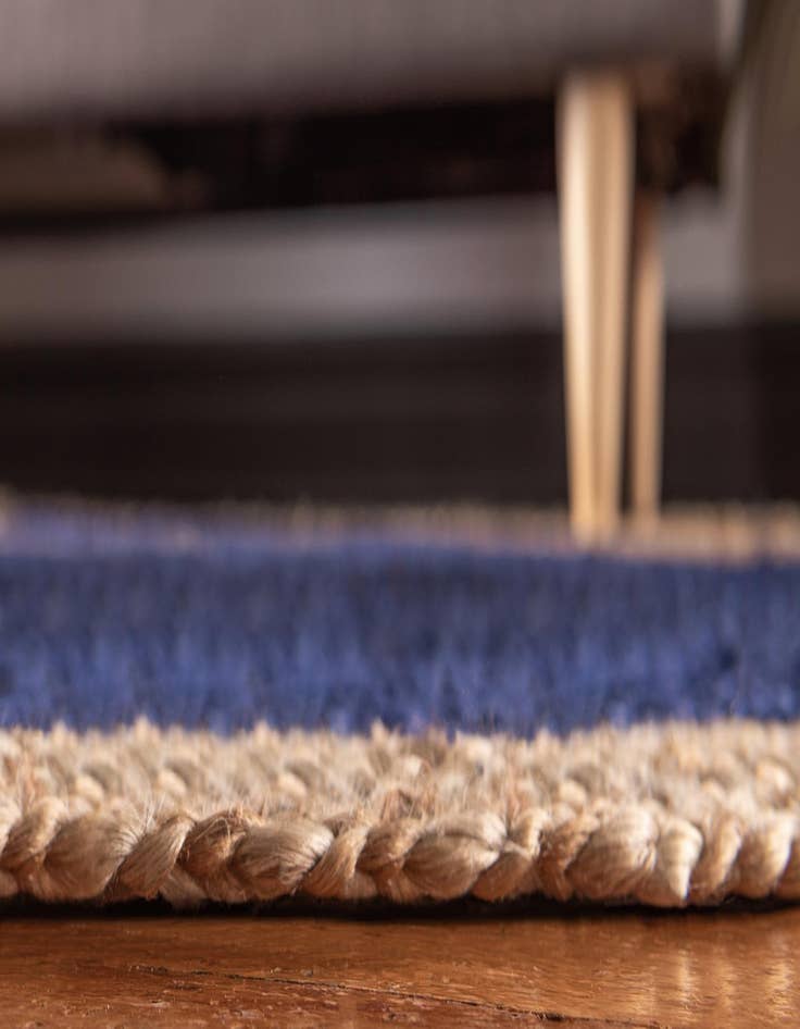 Detail image of 8' x 10'  Hand Braided Jute Oval Rug