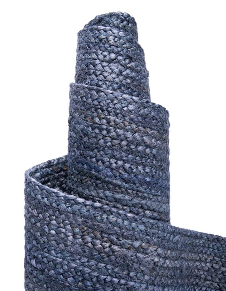 Detail image of 3' 3 x 5' 1  Hand Braided Jute Oval Rug