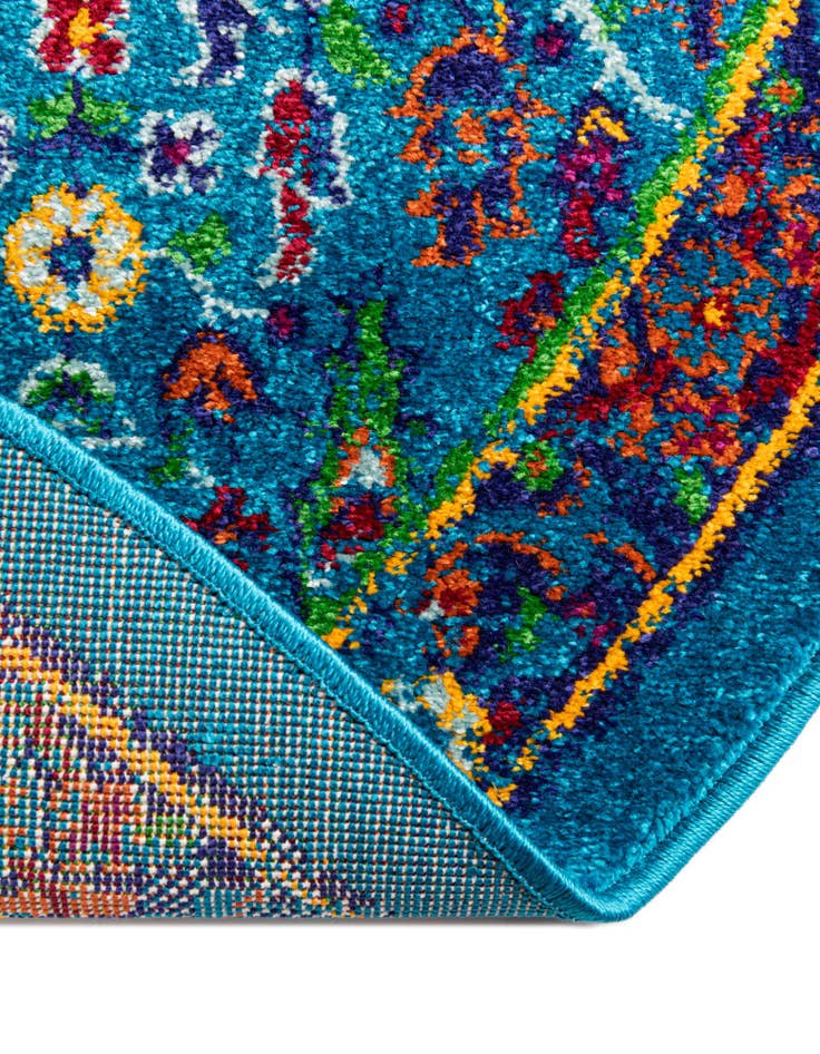 Detail image of 7' 10 x 10' Calypso Oval Rug
