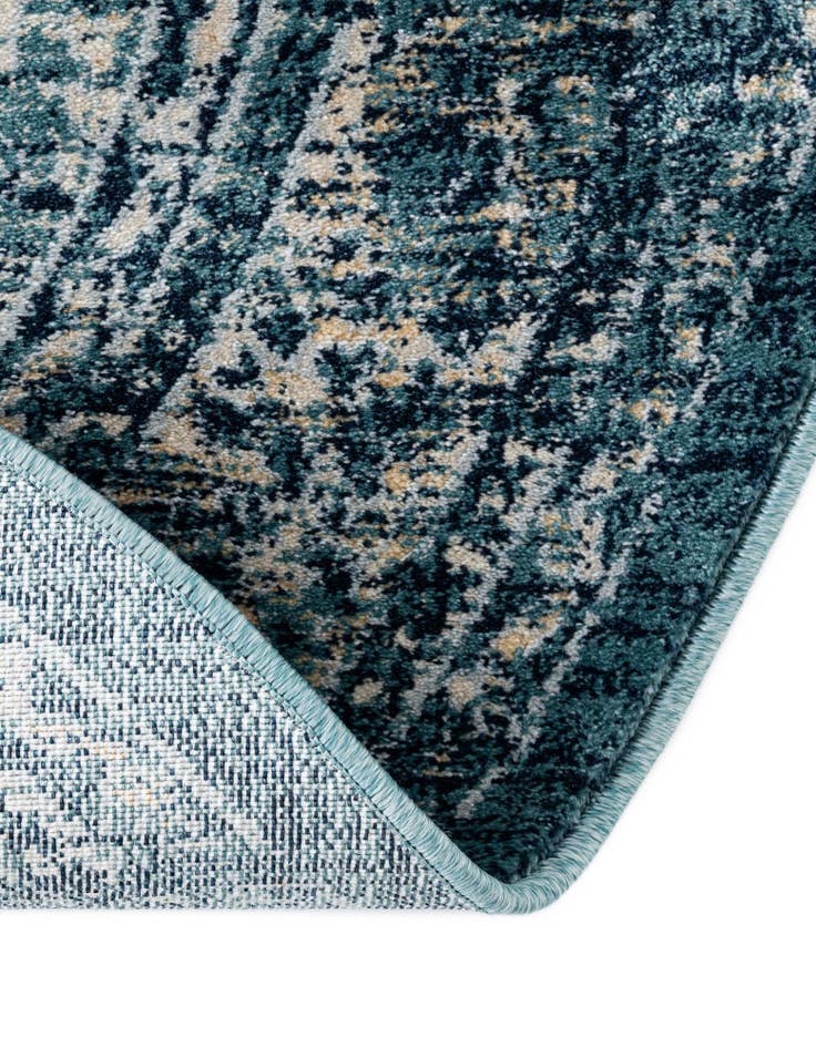 Detail image of 6' x 9' Dahlia Oval Rug