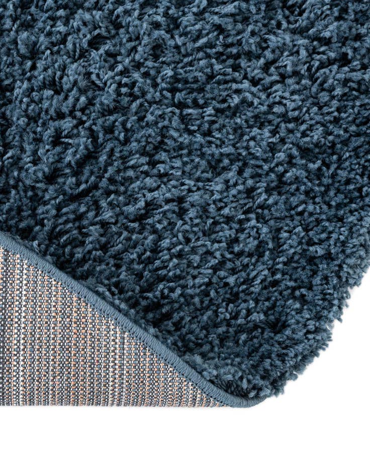 Detail image of 8' x 10' Everyday Shag Oval Rug