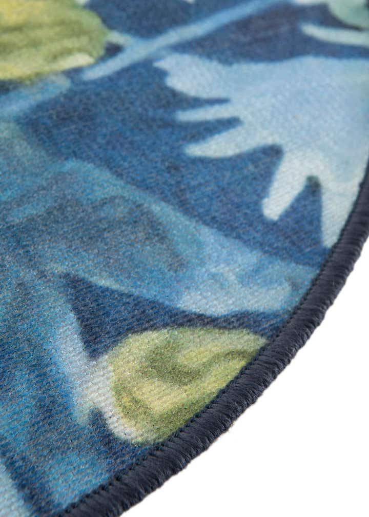 2' x 3' 1 Easy-Clean Jill Zarin Caribbean Indoor / Outdoor Oval Rug