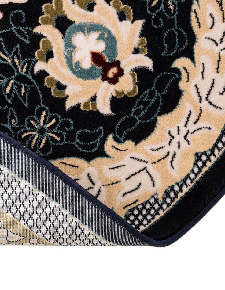 Detail image of 3' 1 x 5' 3 Nain Design Oval Rug