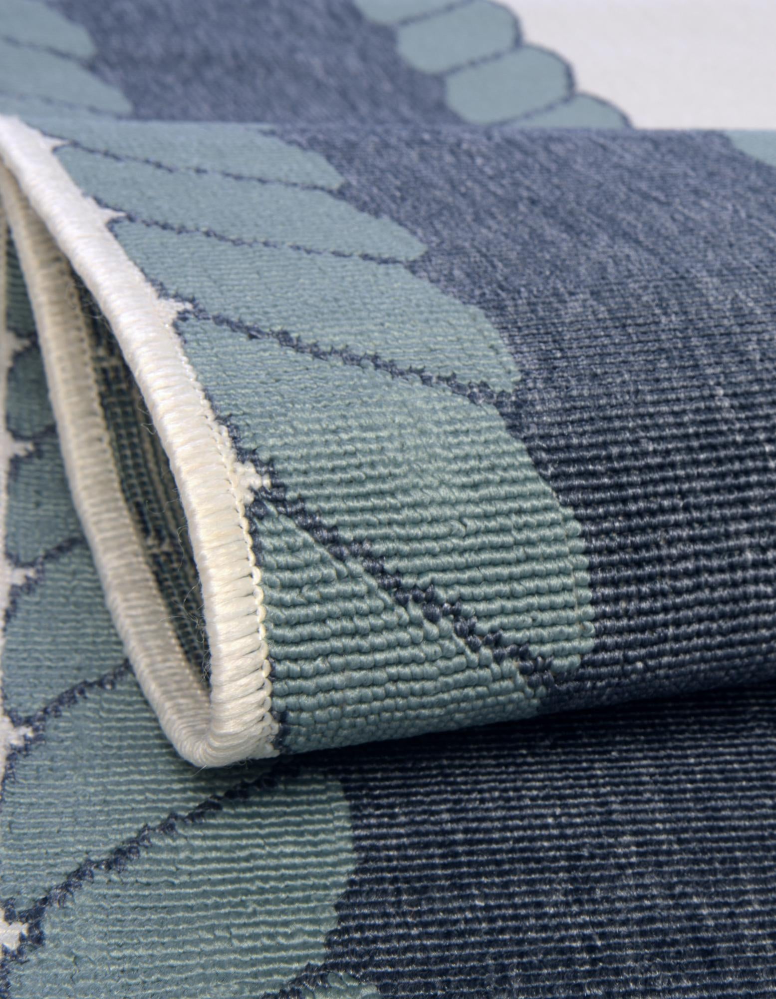 4' x 6' Easy-Clean Coastal Indoor / Outdoor Oval Rug
