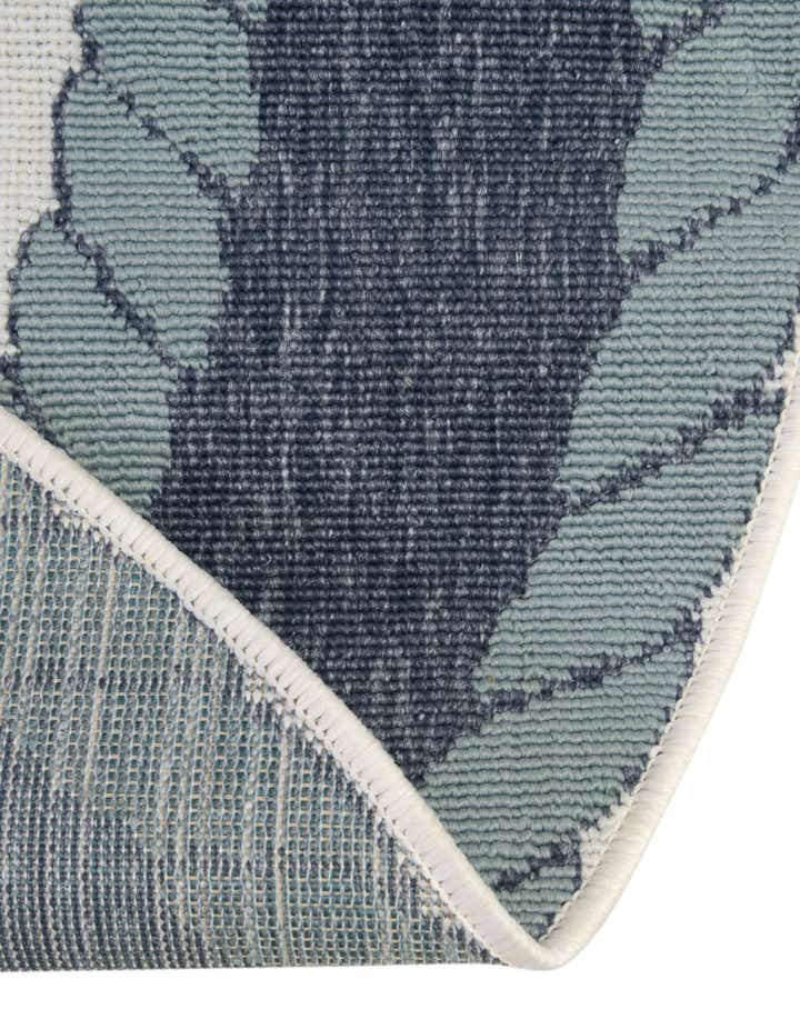 4' x 6' Easy-Clean Coastal Indoor / Outdoor Oval Rug