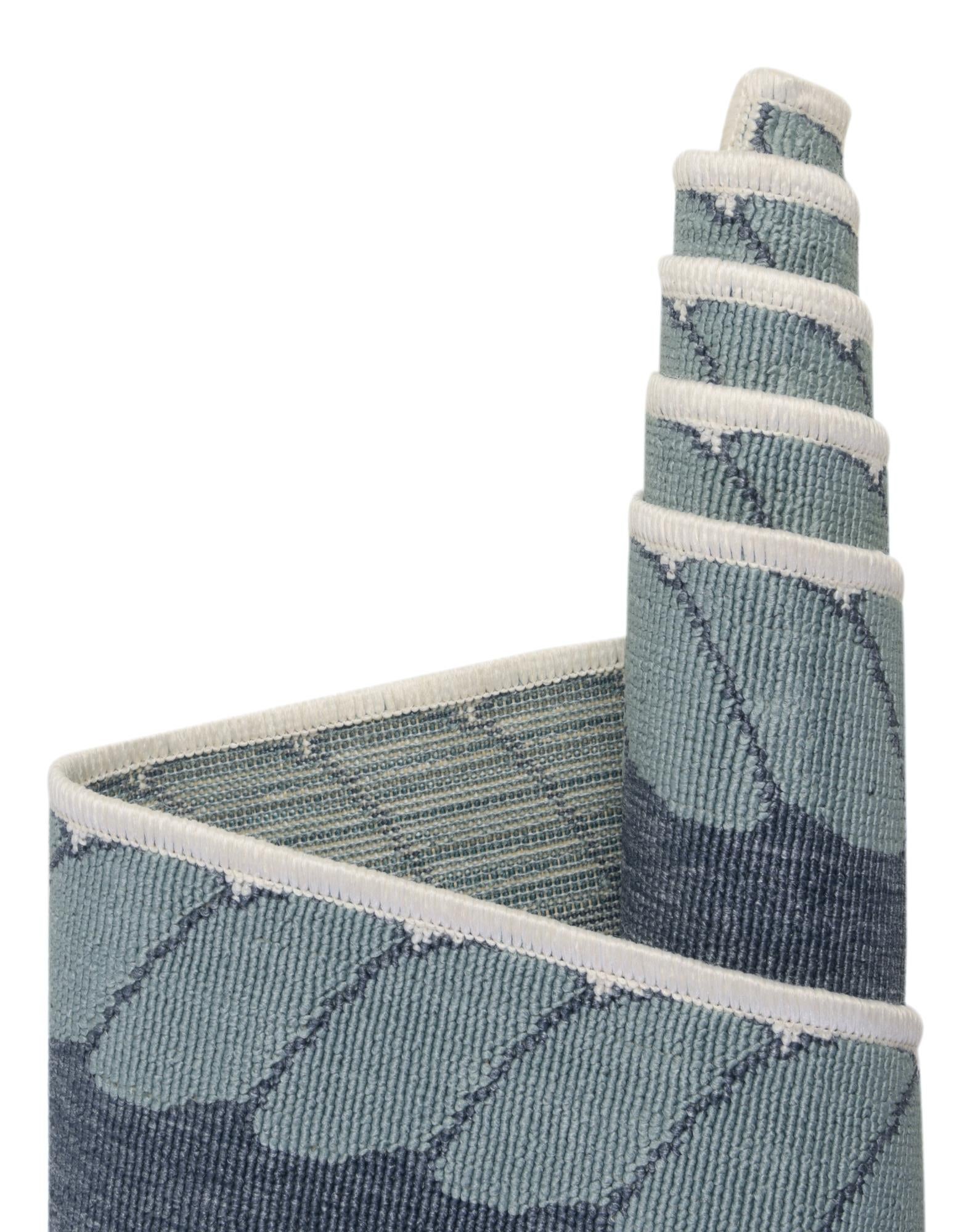 4' x 6' Easy-Clean Coastal Indoor / Outdoor Oval Rug