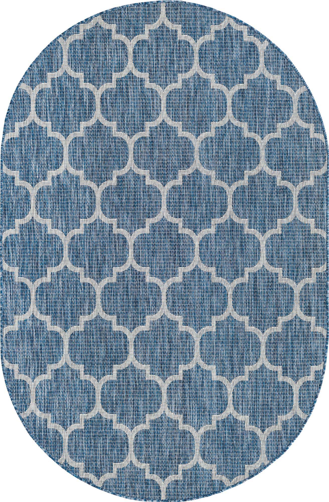 5' 3 x 8' Easy-Clean Lattice Indoor / Outdoor Oval Rug