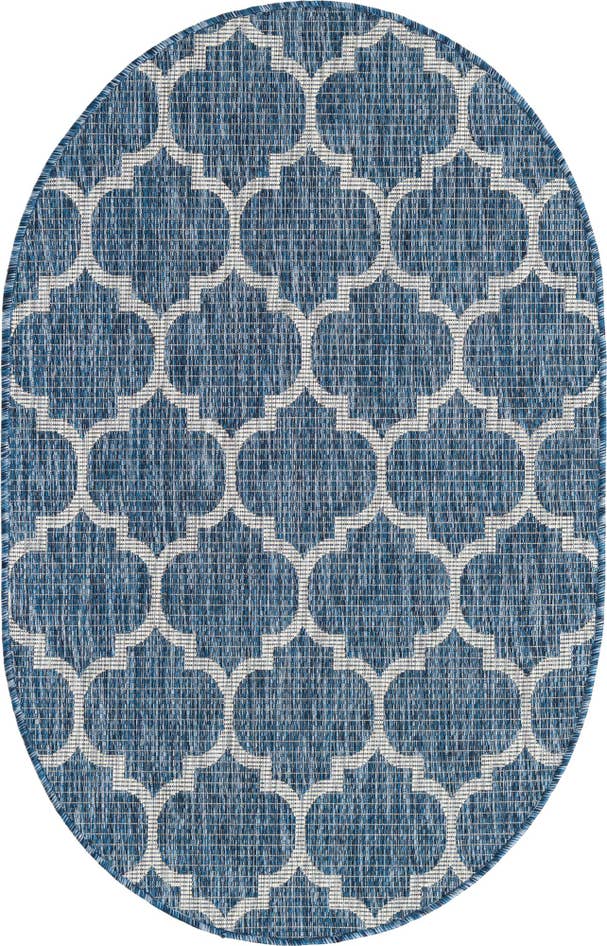 Detail image of 3' x 5' 3 Easy-Clean Lattice Indoor / Outdoor Oval Rug