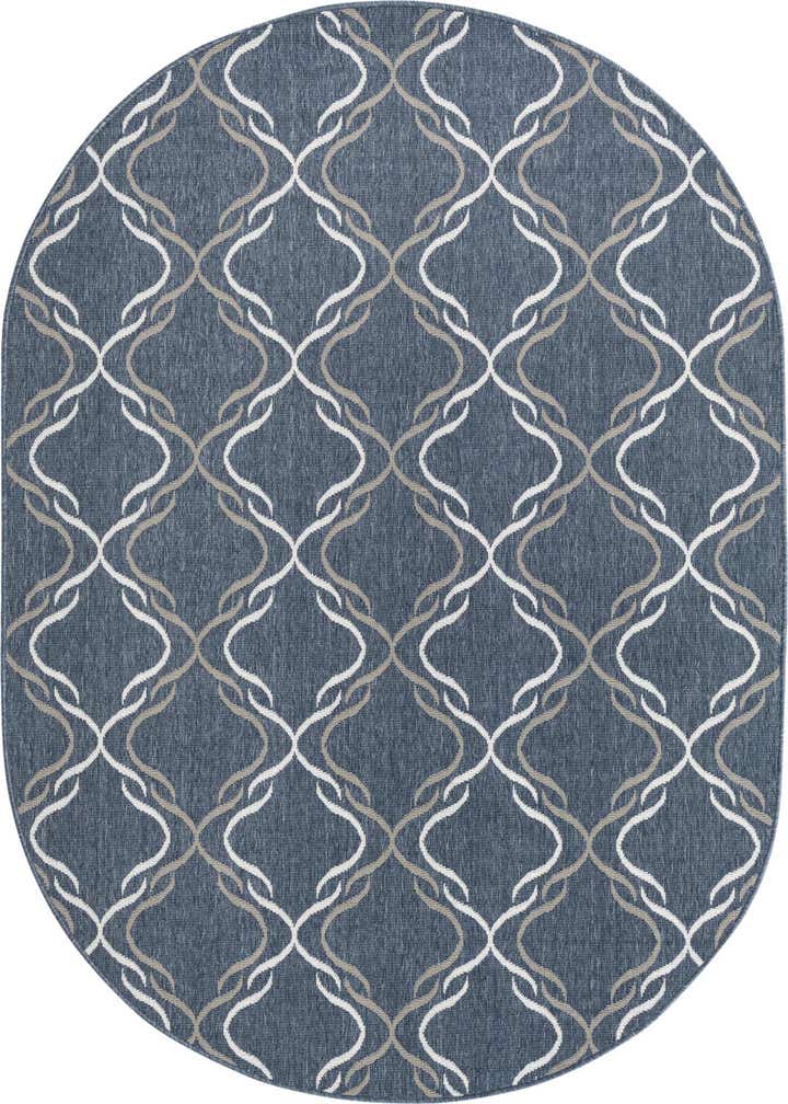 5' 3 x 8' Easy-Clean Trellis Indoor / Outdoor Oval Rug