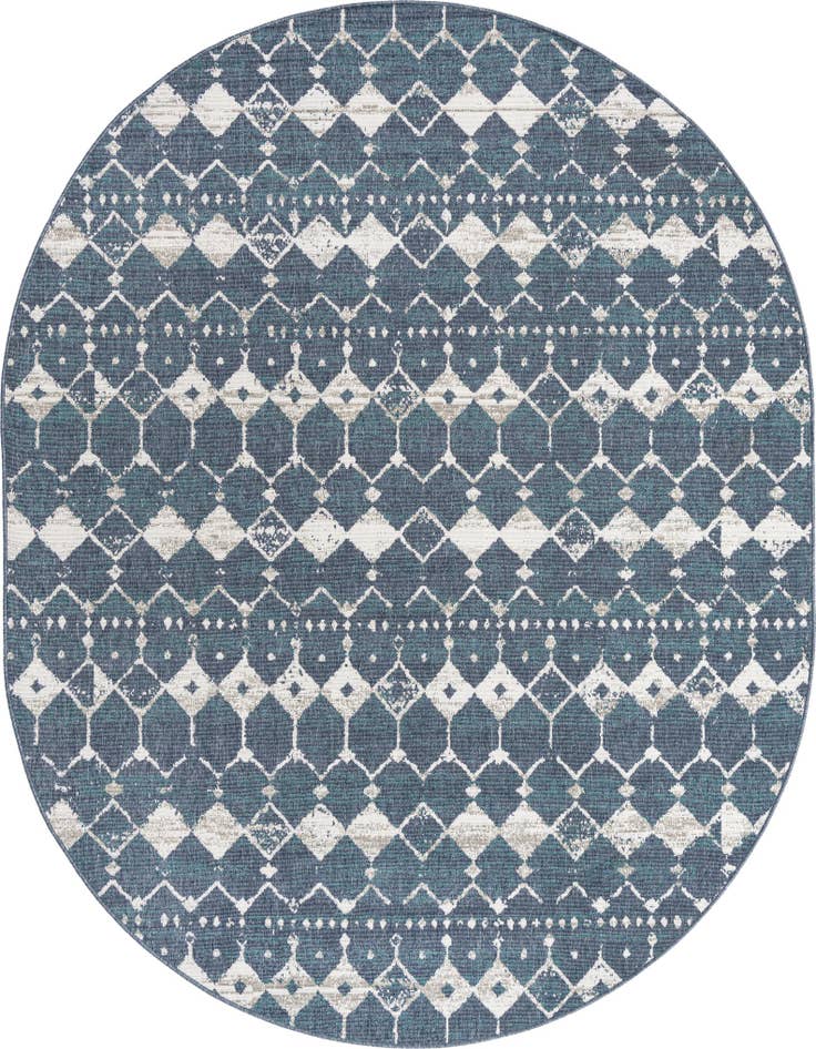 Detail image of 7' 10 x 10' Easy-Clean Trellis Indoor / Outdoor Oval Rug
