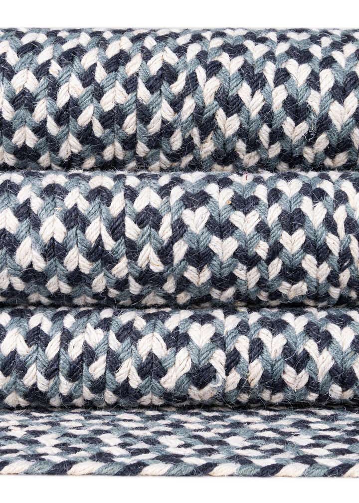 2' x 3' 1 Handmade Tweed Braided Jute Oval Rug