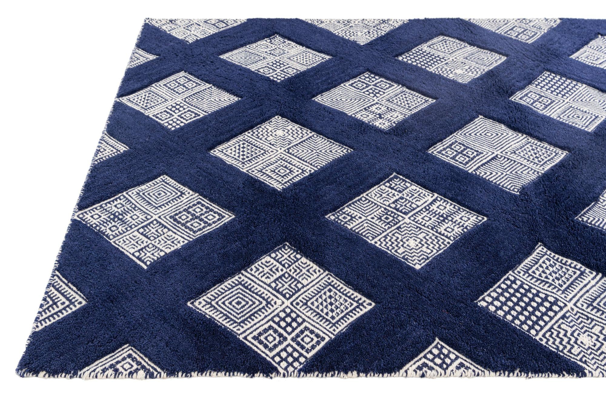 5' 2 x 8' 4 Hand Knotted Oriental Rug
