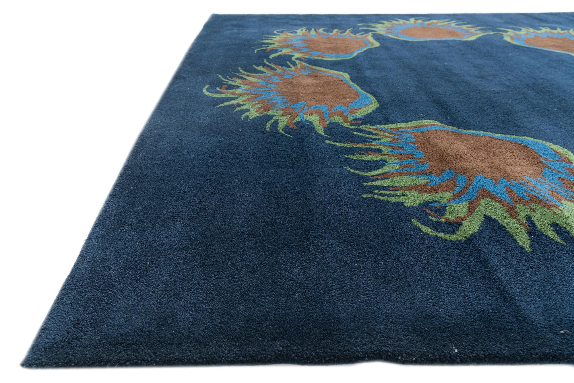 7' 5 x 7' 7 Agra Rug