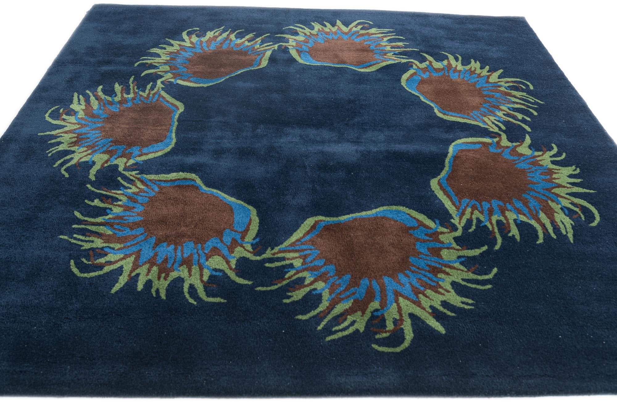 7' 5 x 7' 6 Agra Rug