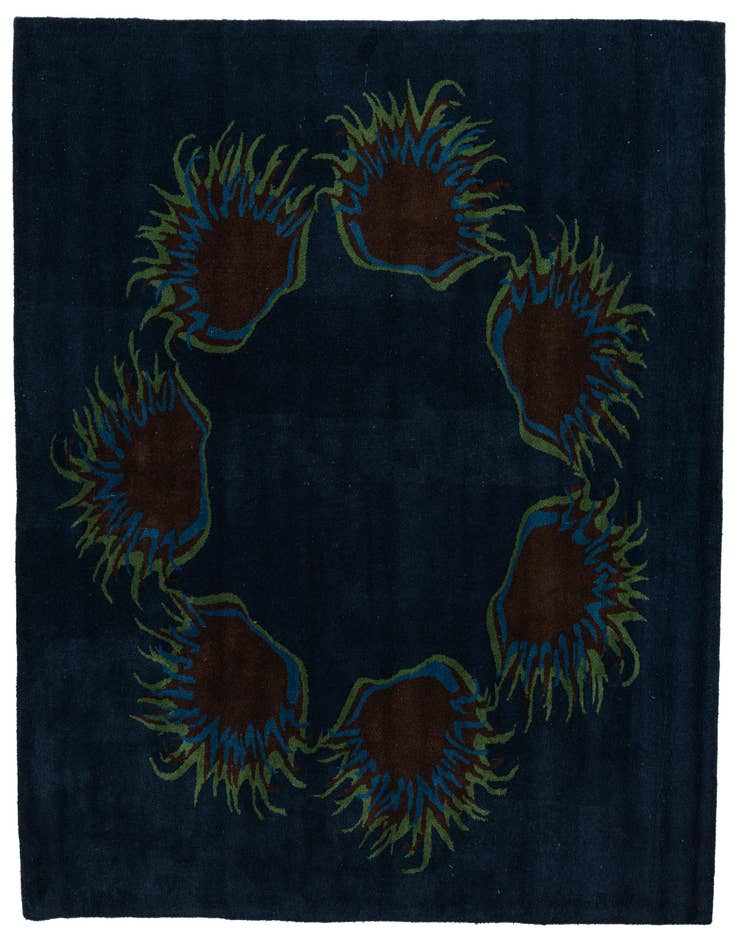 Detail image of 7' 5 x 7' 7 Agra Rug
