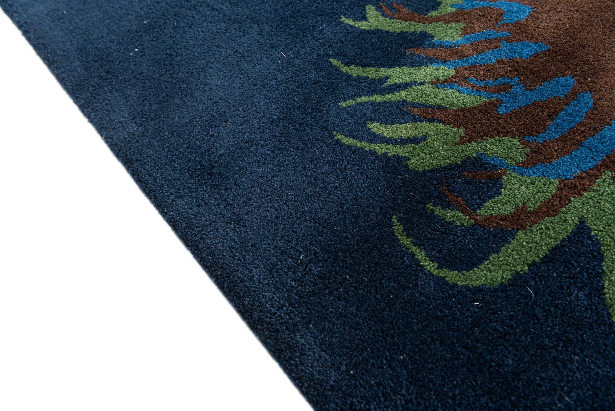 7' 5 x 7' 6 Agra Rug