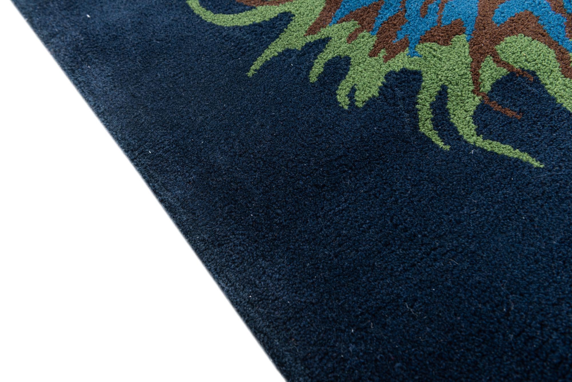 7' 5 x 7' 6 Agra Rug