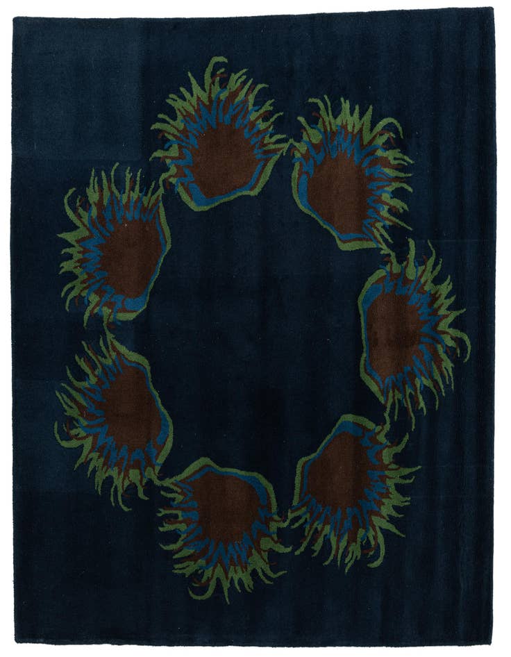 Detail image of 7' 5 x 7' 6 Agra Rug
