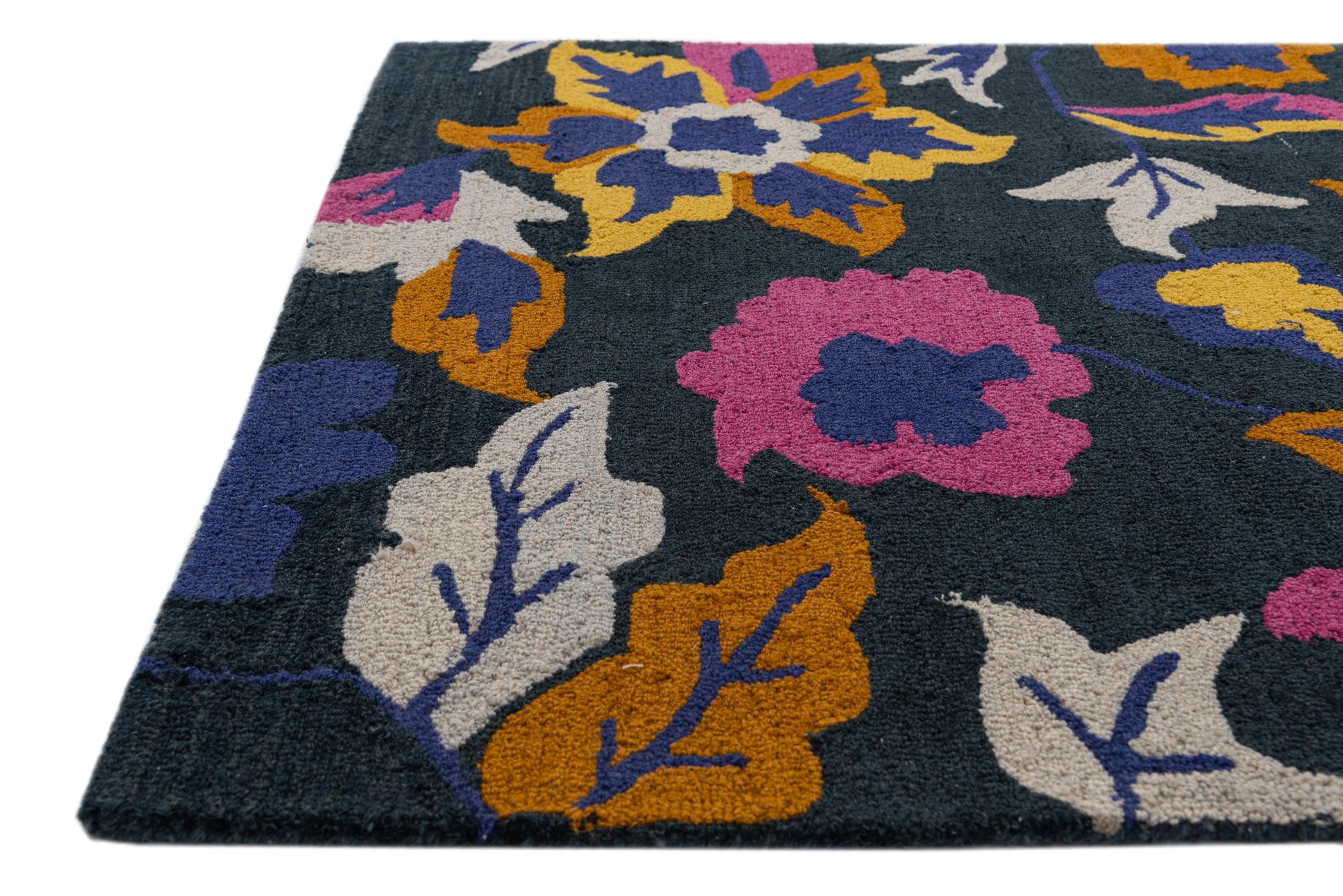 4' x 6' Agra Rug