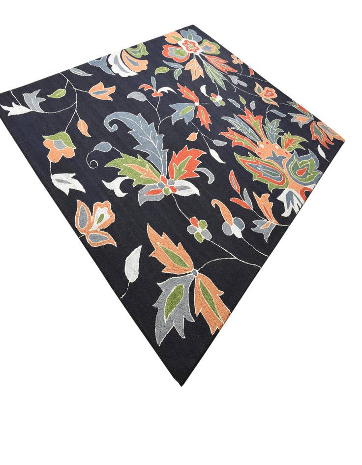 Detail image of 8' x 10' 2 Agra Rug