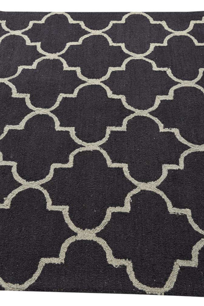 5' x 7' 11 Agra Rug
