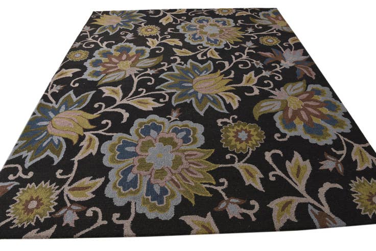Detail image of 8' x 10' Agra Rug