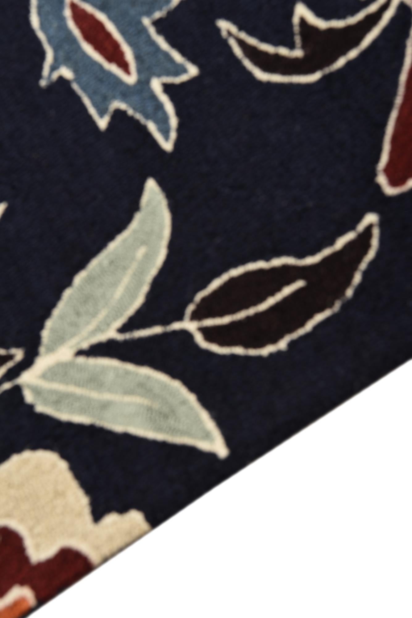 5' 1 x 7' 11 Agra Rug