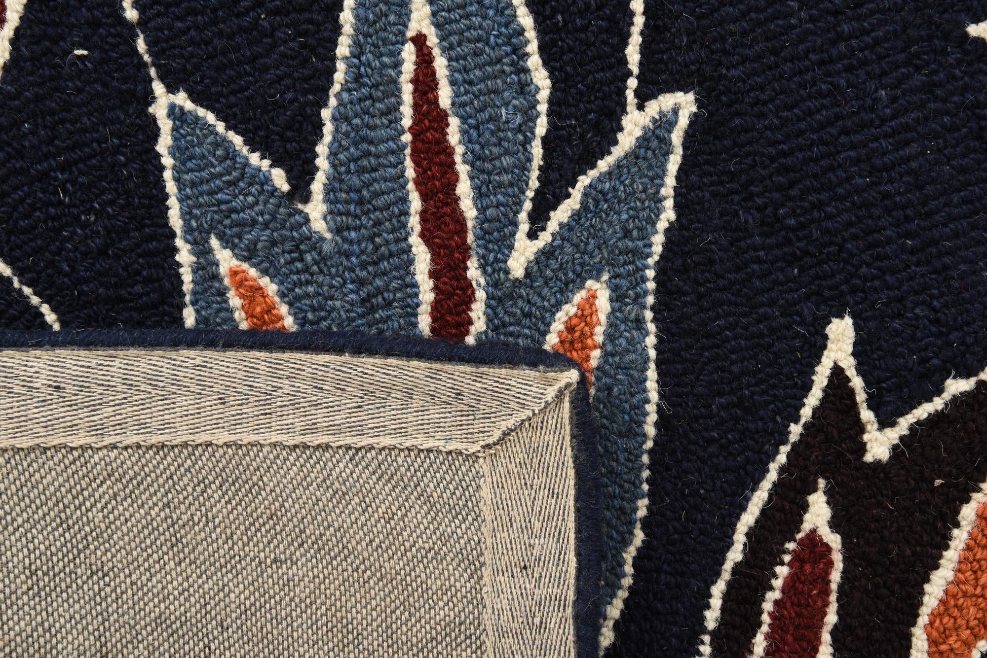 5' 1 x 7' 11 Agra Rug