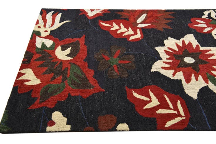 Detail image of 5' x 8' Agra Rug
