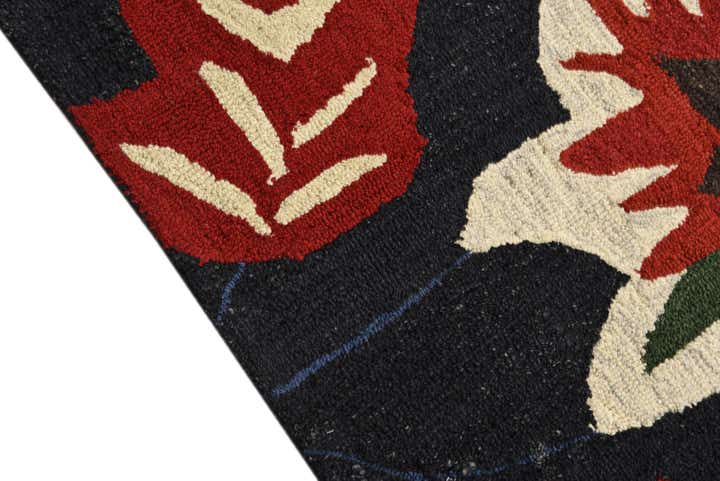 5' x 8' Agra Rug