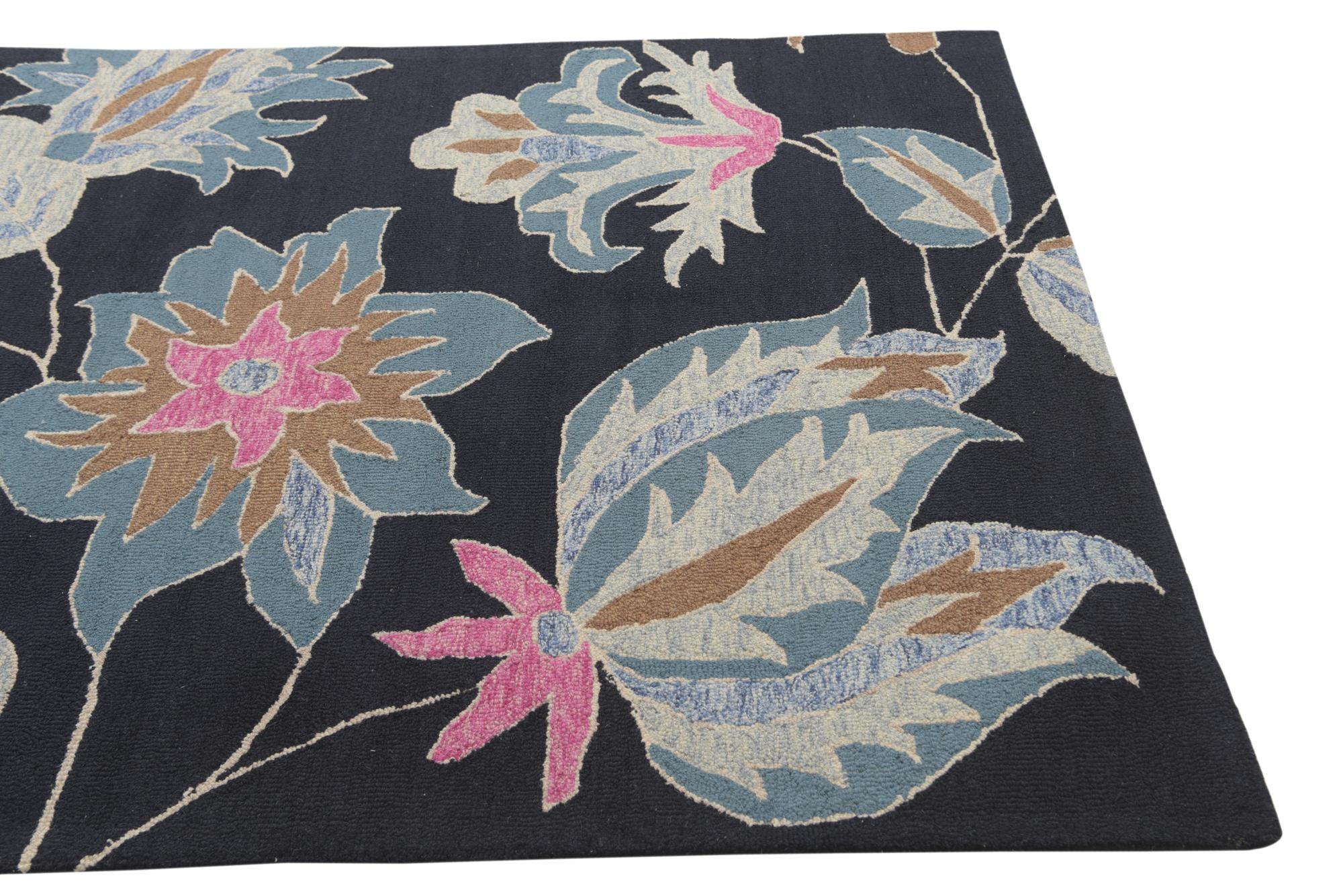5' 1 x 8' Agra Wool Rug