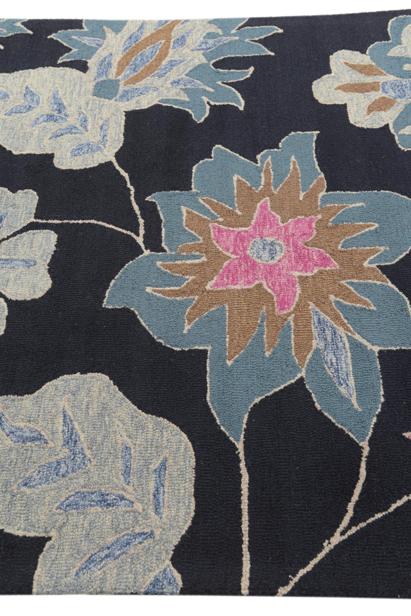 5' 1 x 8' Agra Wool Rug