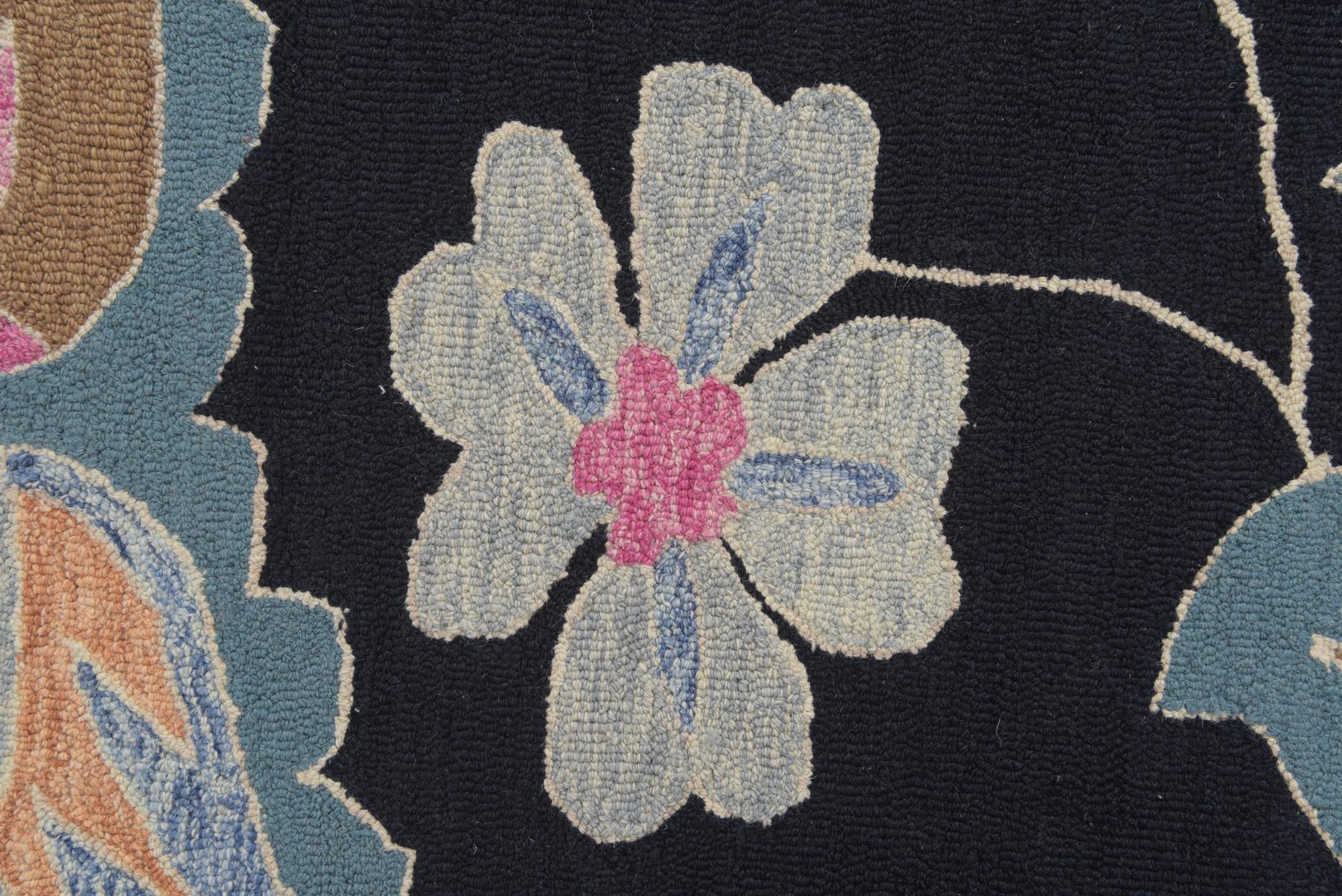 5' 1 x 8' Agra Wool Rug