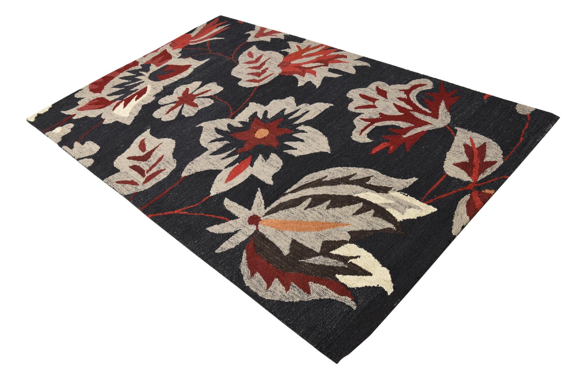 5' 1 x 8' Agra Wool Rug