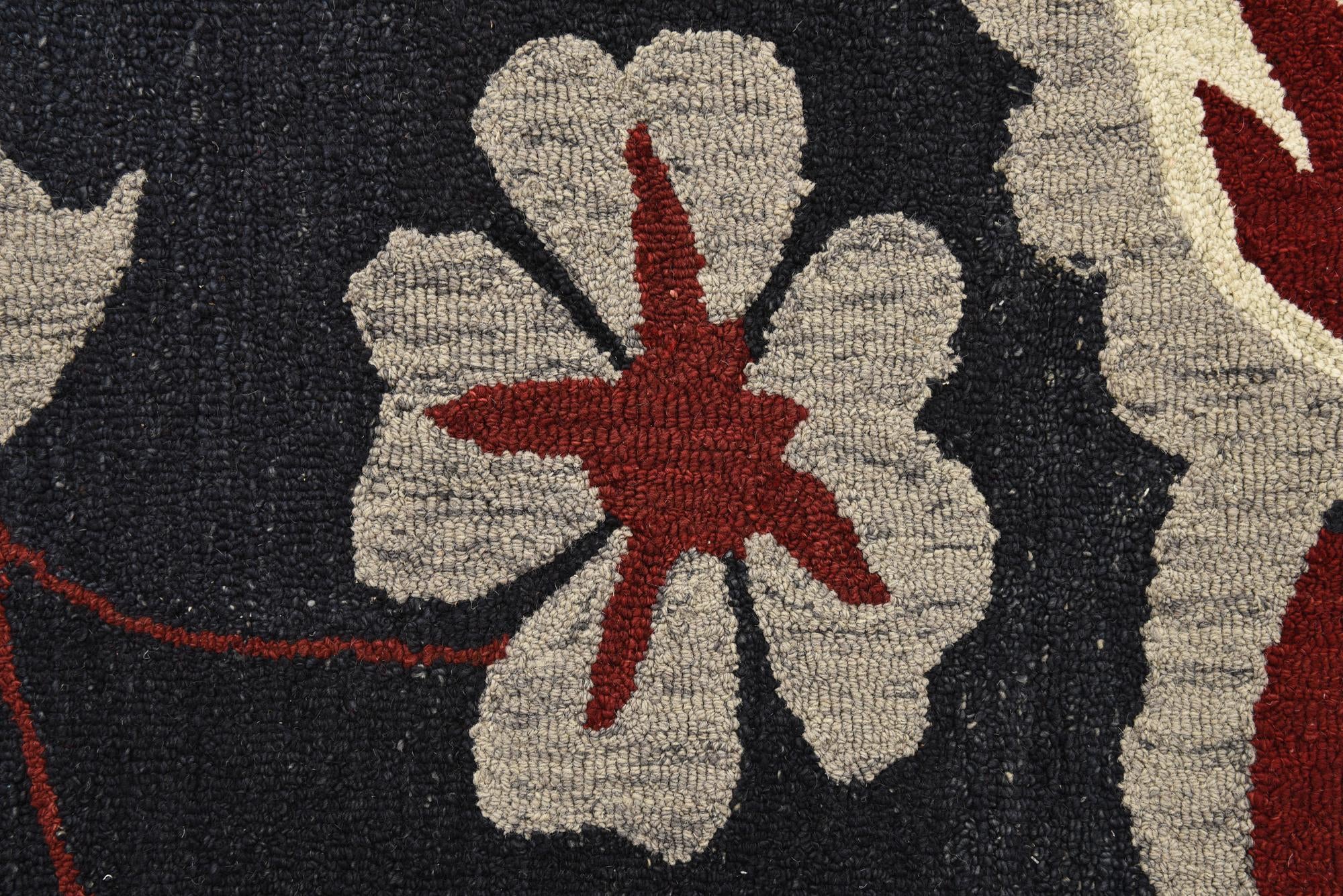 5' 1 x 8' Agra Wool Rug