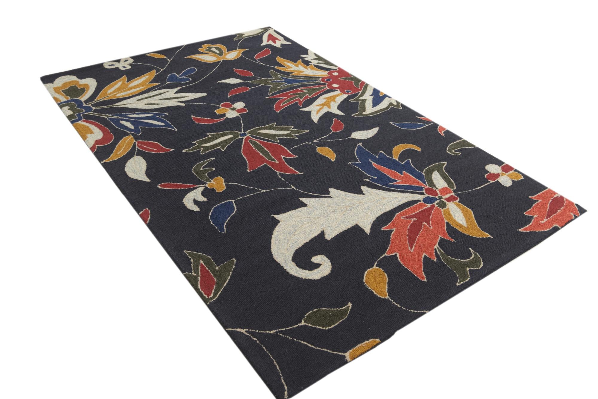 5' x 8' Agra Wool Rug