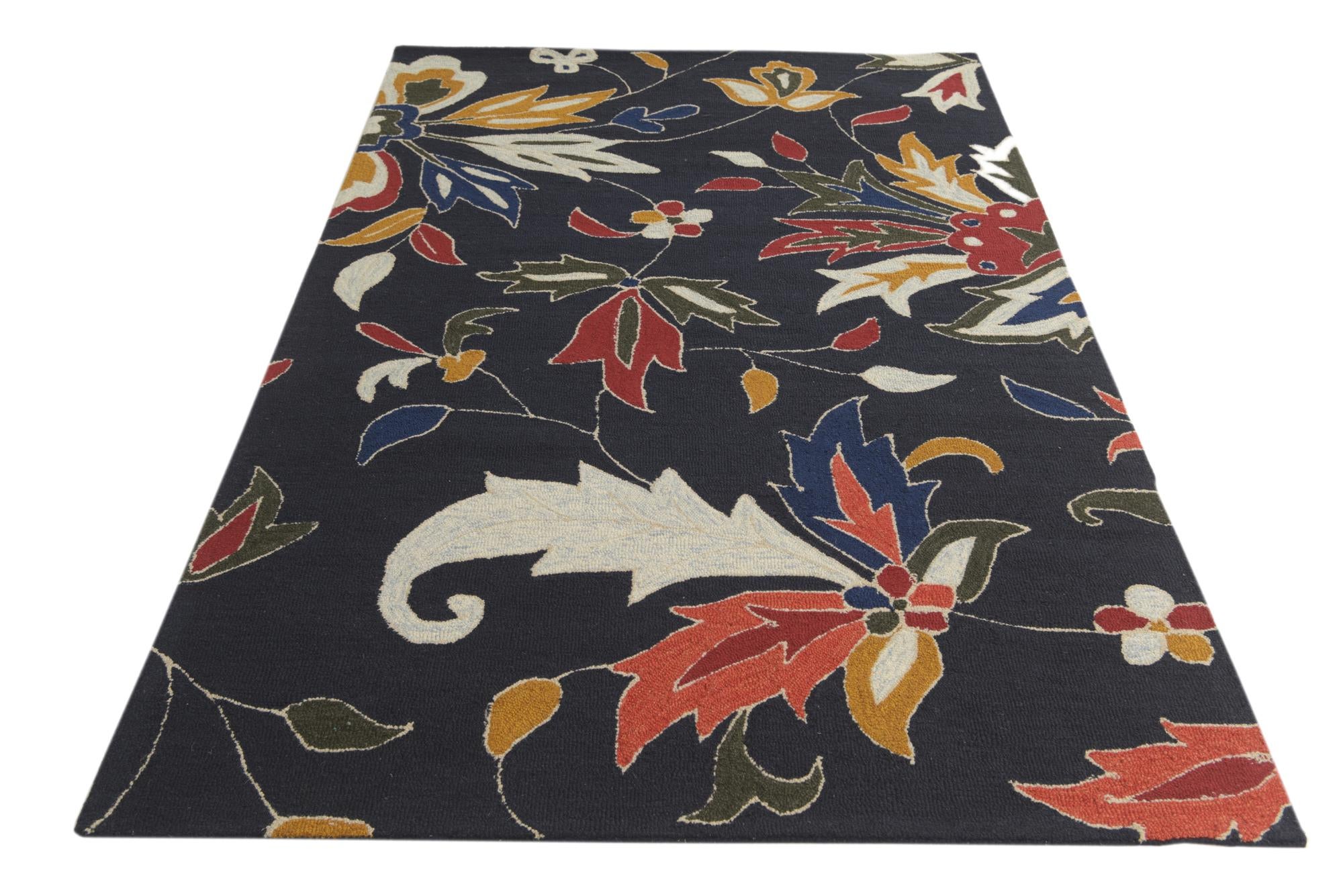 5' x 8' Agra Wool Rug