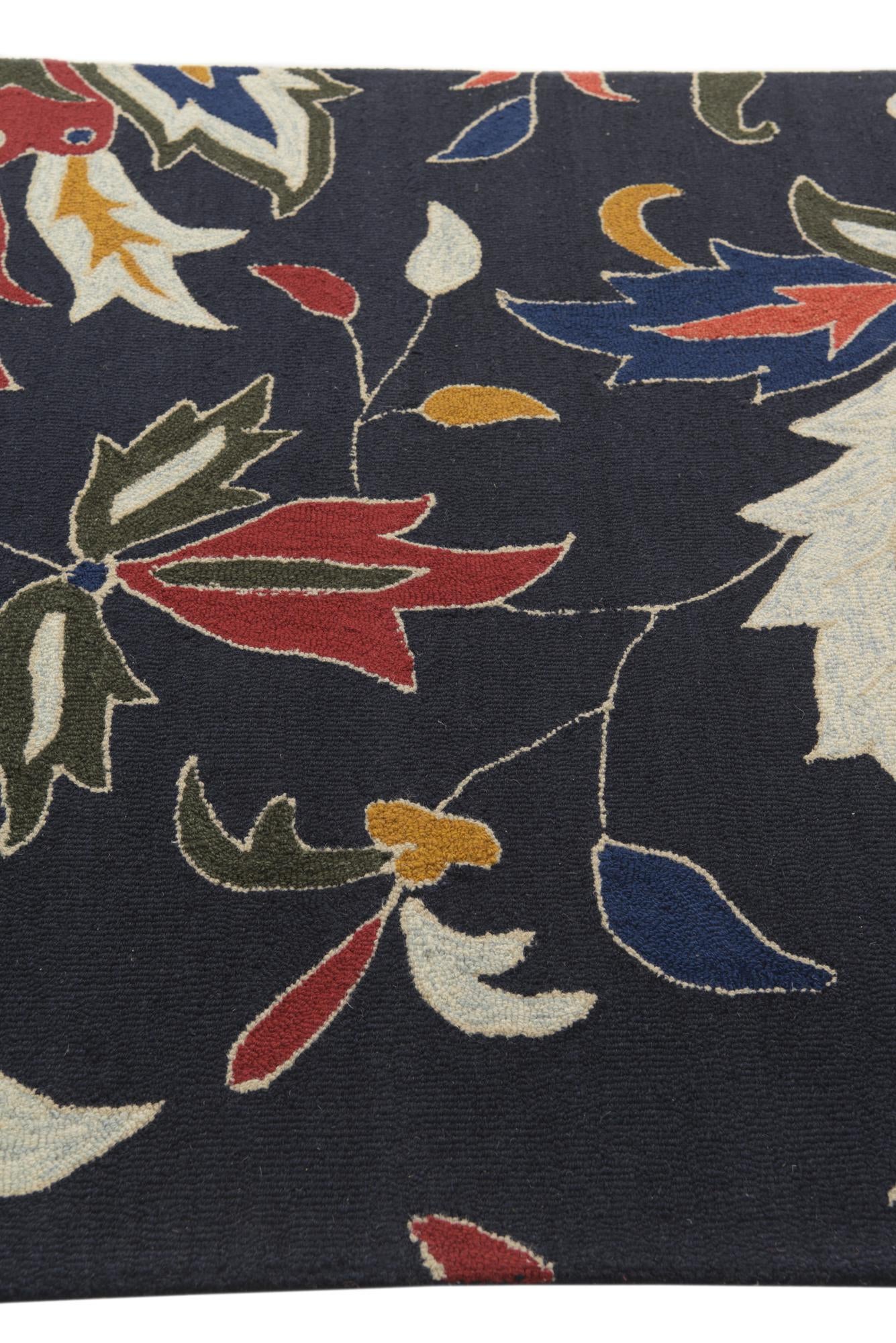 5' x 8' Agra Wool Rug