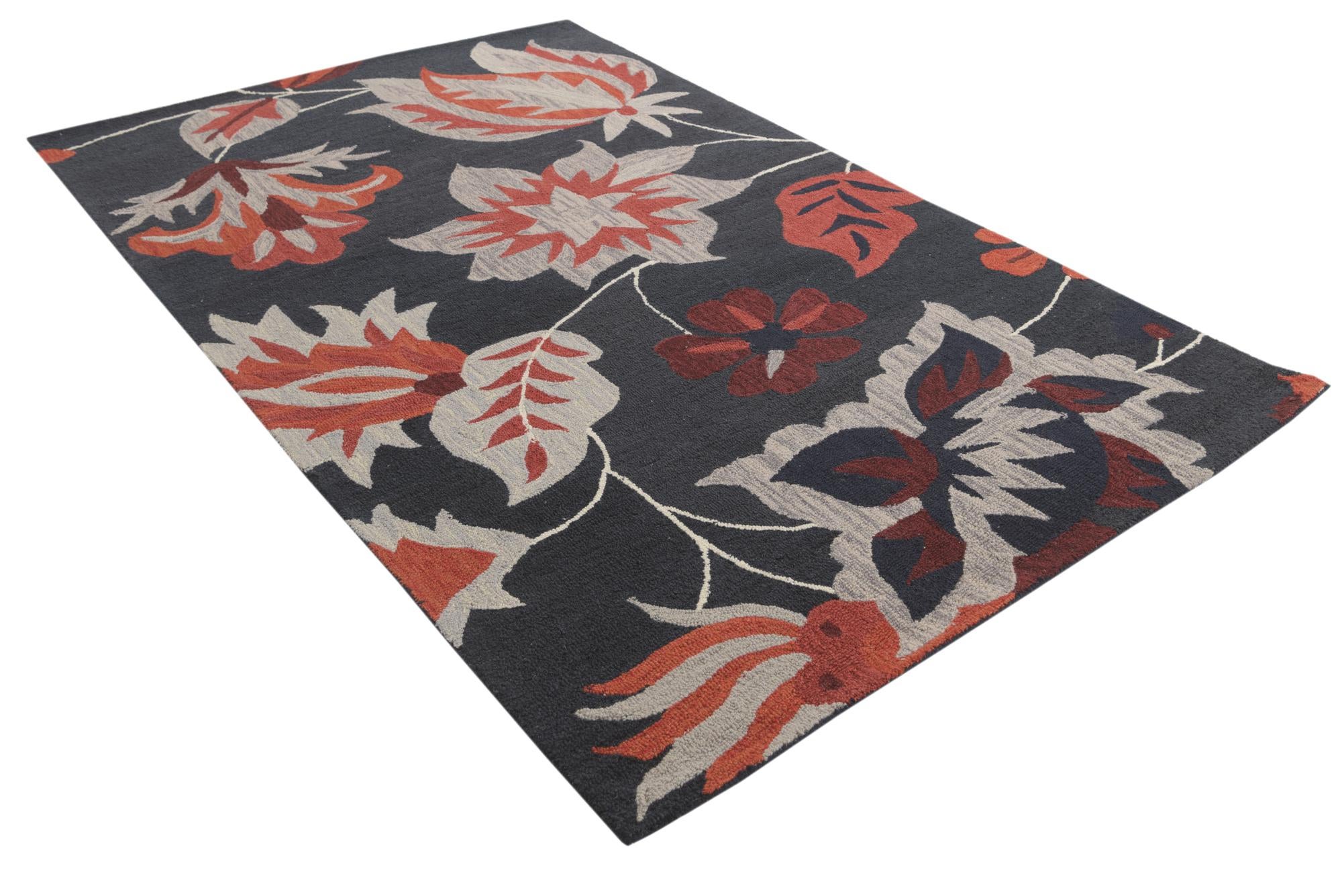 5' 1 x 8' Agra Wool Rug