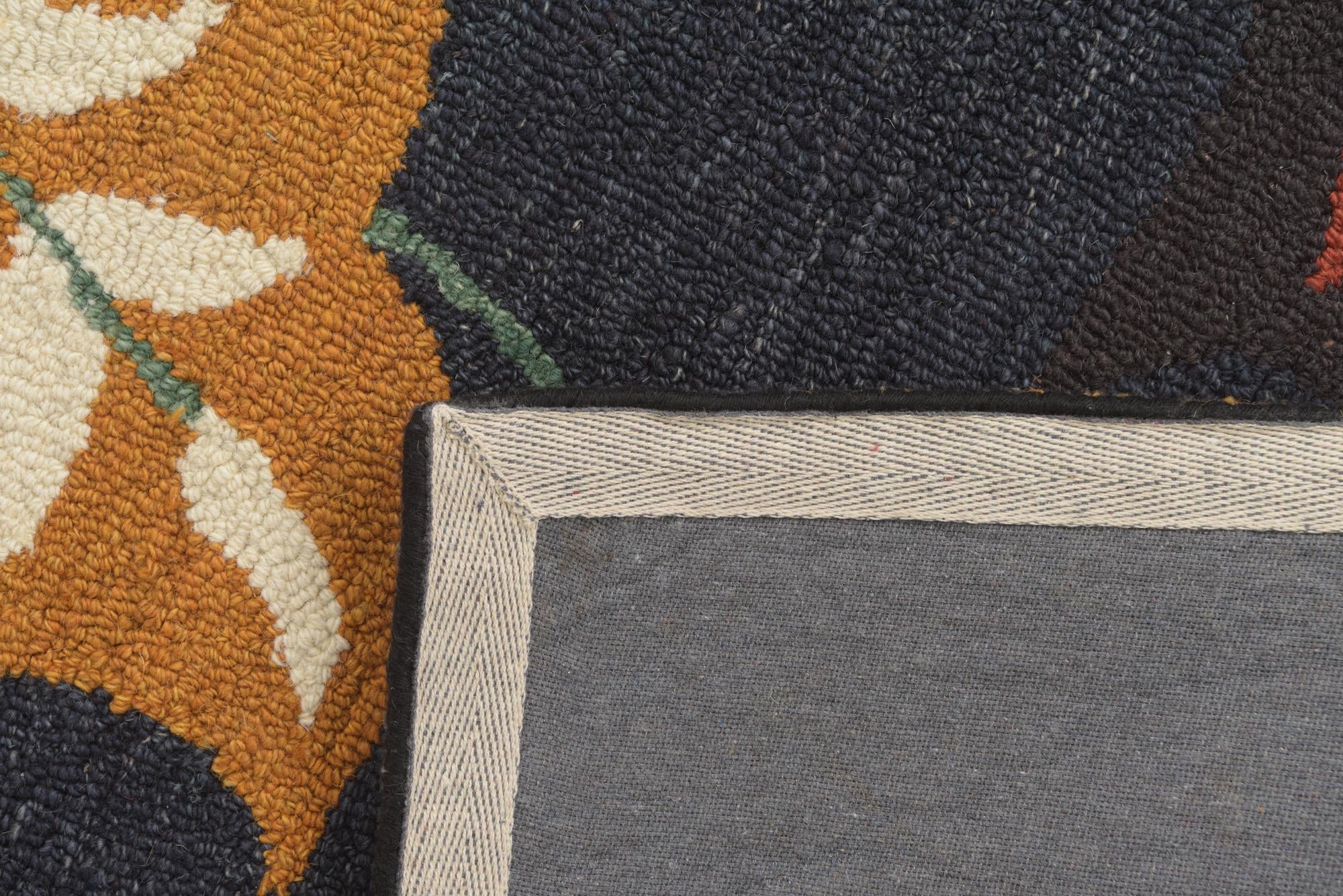 5' x 8' Agra Wool Rug