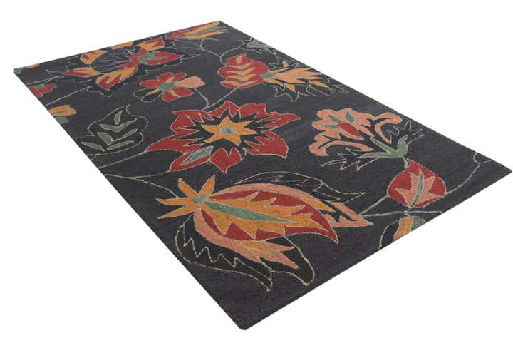 5' 1 x 8' Agra Wool Rug