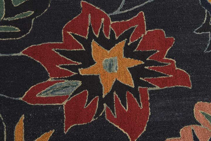 5' 1 x 8' Agra Wool Rug