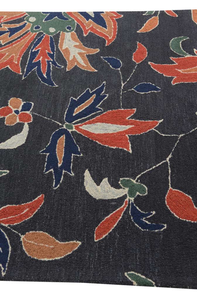 5' x 8' Agra Wool Rug