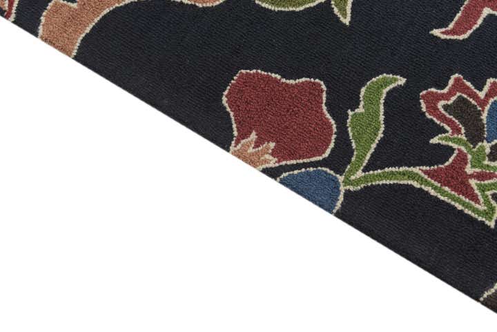 5' 1 x 8' Agra Wool Rug