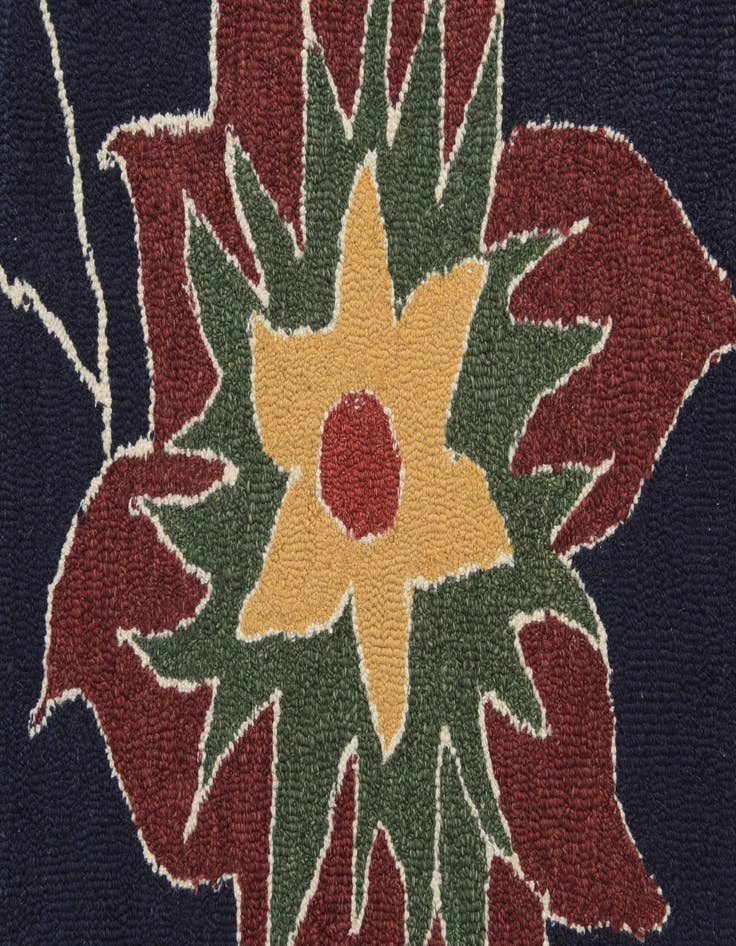 Detail image of 8' x 10' Agra Wool Rug